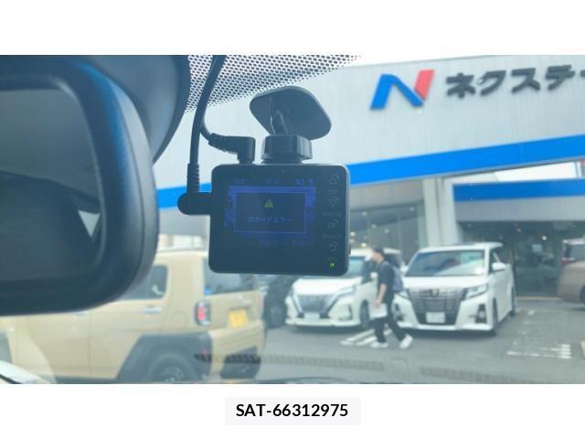 Honda VEZEL 2020-10 7273210-16