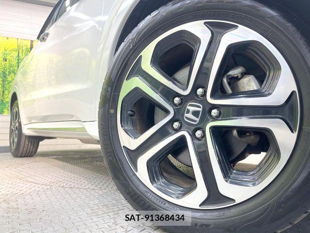 Honda VEZEL 2016-06 7273209-11