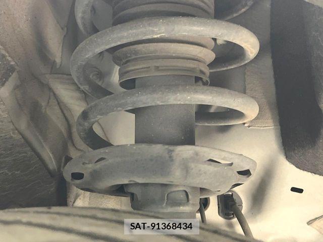Honda VEZEL 2016-06 7273209-19