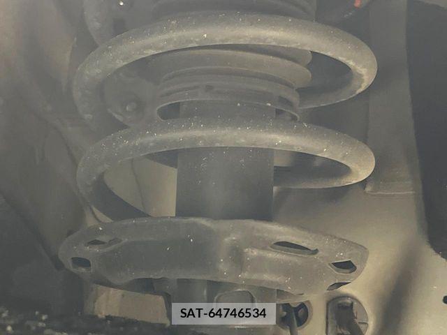 Honda VEZEL 2017-03 7272668-17