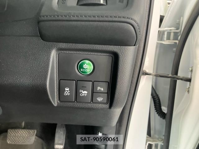 Honda VEZEL 2015-09 7261882-11