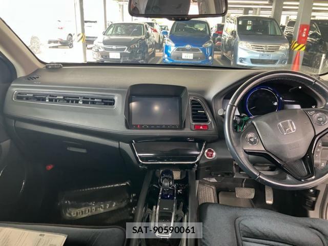Honda VEZEL 2015-09 7261882-18