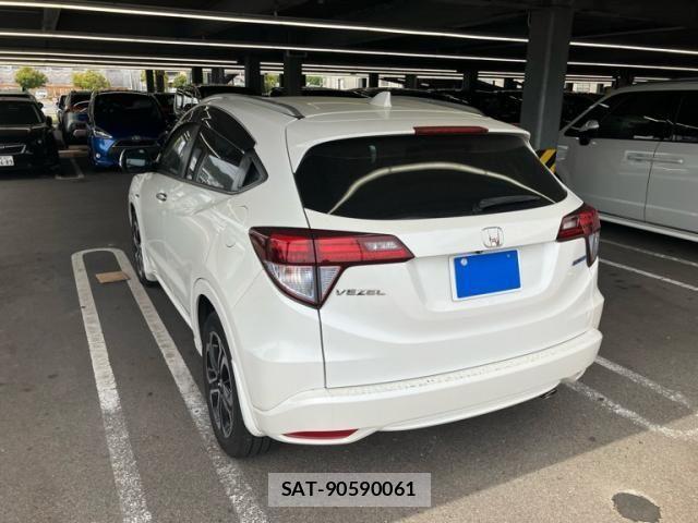 Honda VEZEL 2015-09 7261882-6