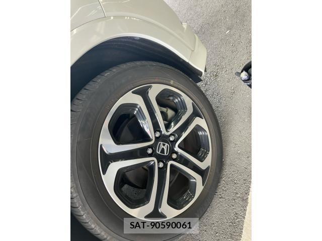 Honda VEZEL 2015-09 7261882-8