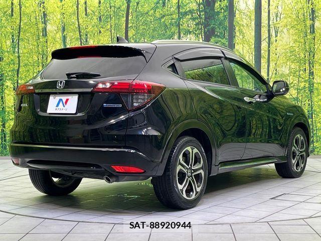 Honda VEZEL 2018-09 7330936-16