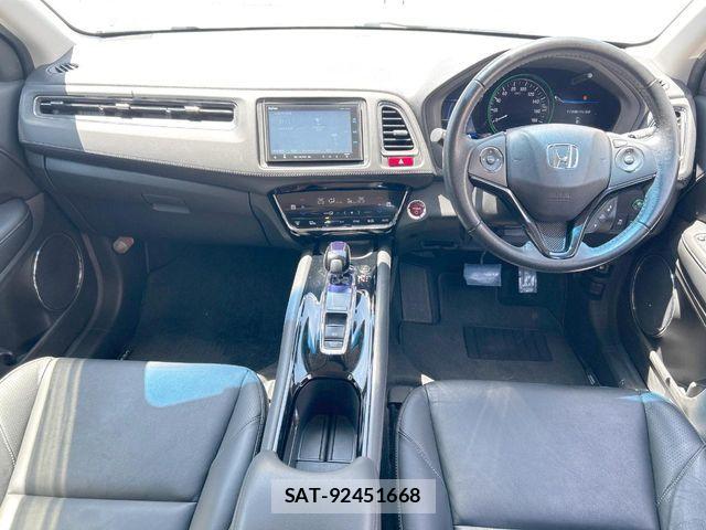 Honda VEZEL 2014-03 7330942-1