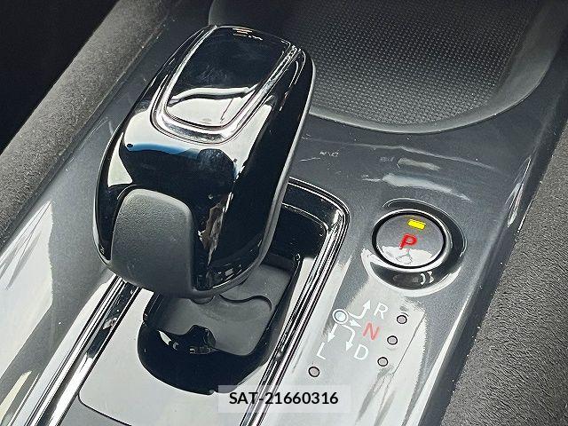 Honda VEZEL 2020-11 7330938-19