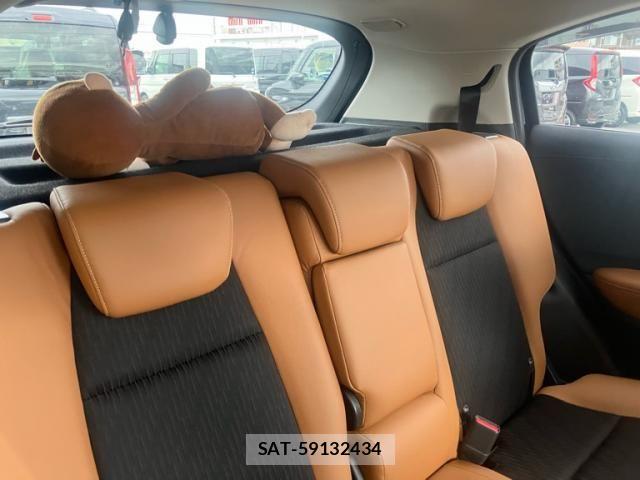 Honda VEZEL 2019-11 7330937-17