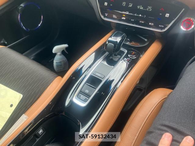 Honda VEZEL 2019-11 7330937-26