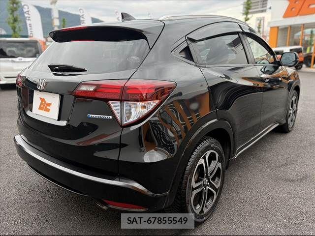 Honda VEZEL 2016-08 7330941-14