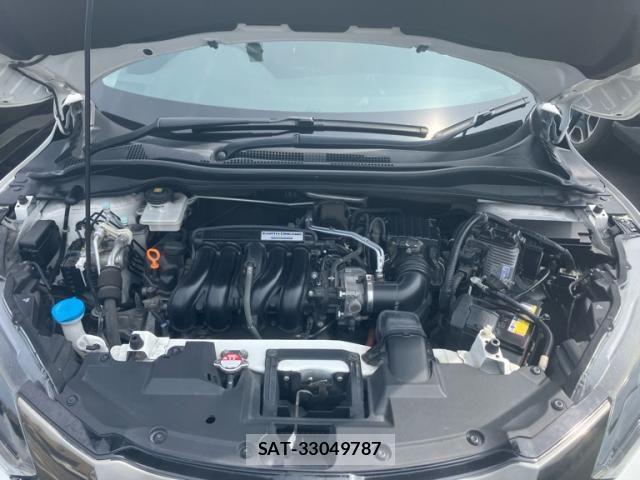 Honda VEZEL 2018-02 7330943-14