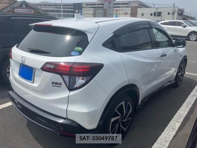 Honda VEZEL 2018-02 7330943-3