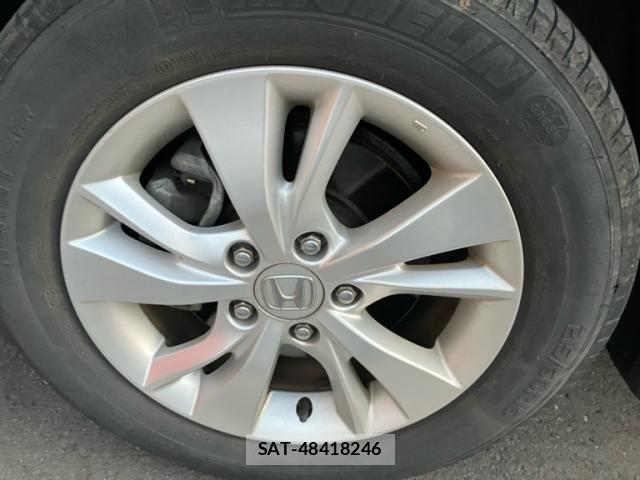 Honda VEZEL 2016-06 7330945-9