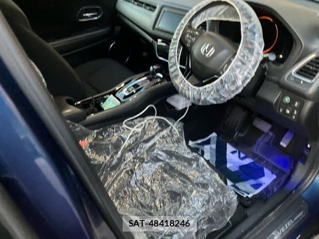 Honda VEZEL 2016-06 7330945-27