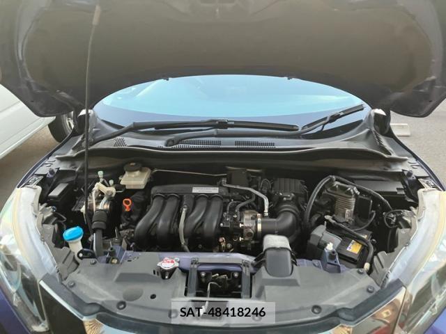 Honda VEZEL 2016-06 7330945-3