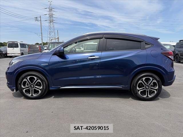 Honda VEZEL 2017-06 7330944-10