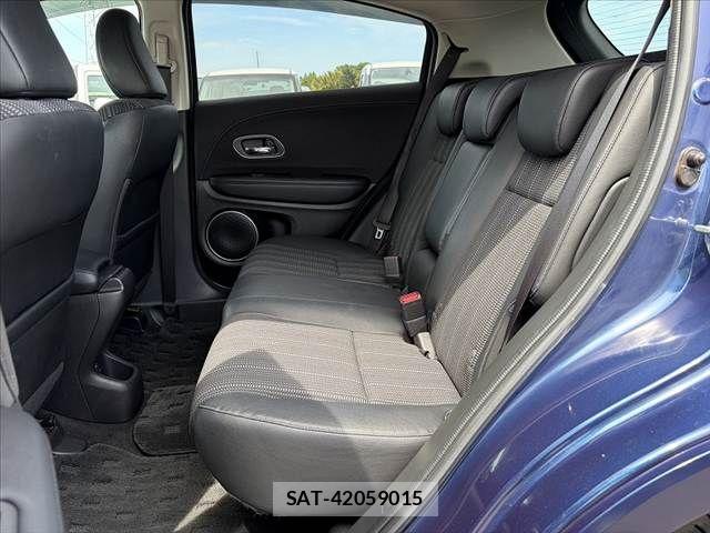Honda VEZEL 2017-06 7330944-17