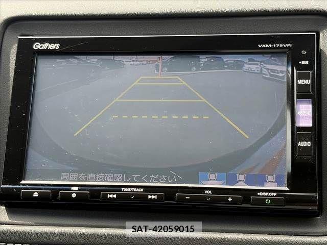 Honda VEZEL 2017-06 7330944-23