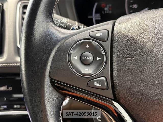 Honda VEZEL 2017-06 7330944-26