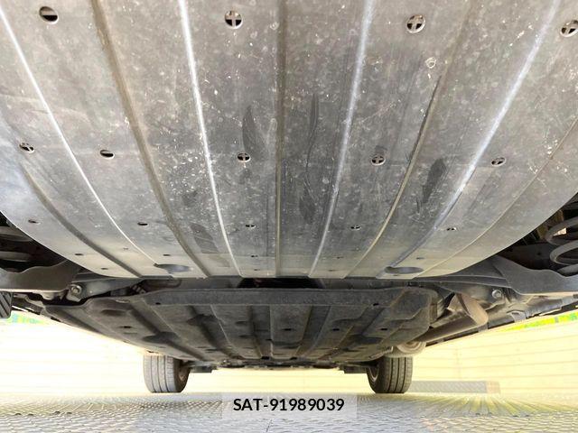 Honda VEZEL 2017-01 7330940-18