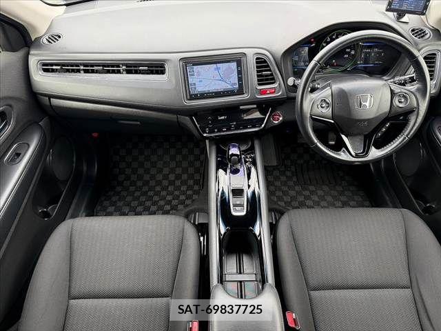 Honda VEZEL 2015-06 7330948-1