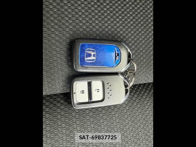 Honda VEZEL 2015-06 7330948-29