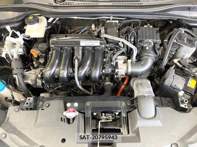 Honda VEZEL 2019-07 7330935-17