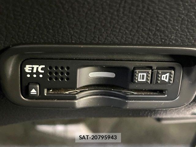 Honda VEZEL 2019-07 7330935-6
