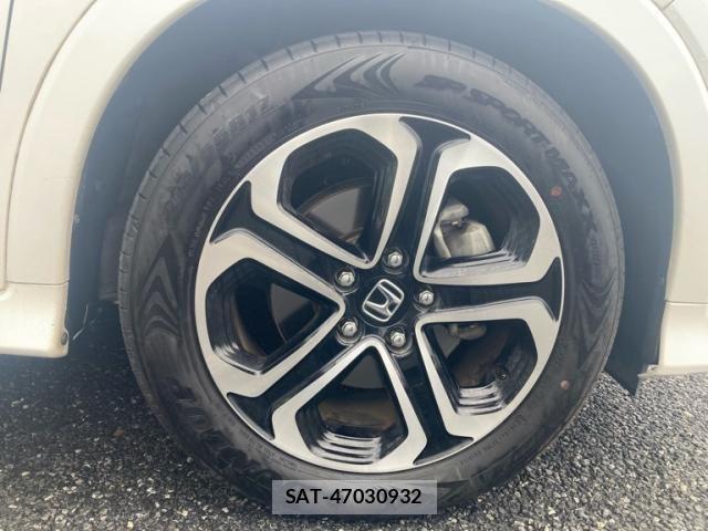 Honda VEZEL 2014-01 7360324-6