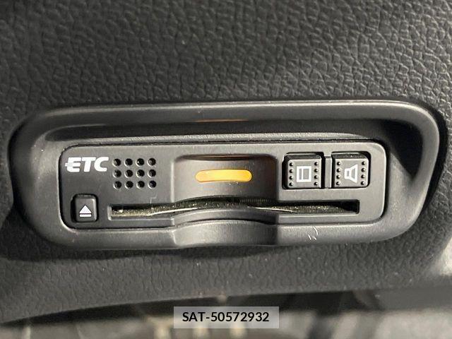Honda VEZEL 2017-01 7360317-3