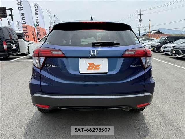 Honda VEZEL 2014-08 7360330-13