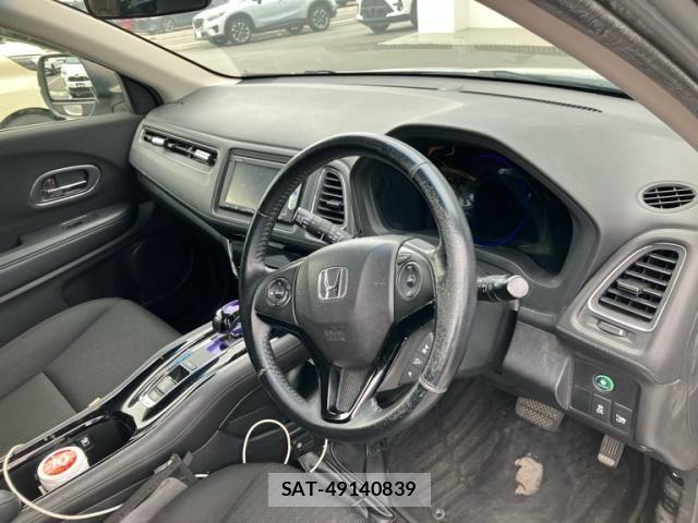 Honda VEZEL 2014-07 7360329-12