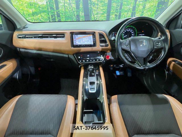 Honda VEZEL 2018-04 7360321-1