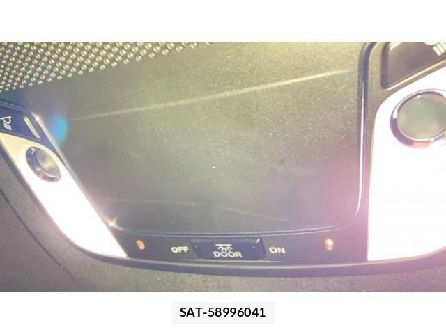 Honda VEZEL 2018-07 7360326-17