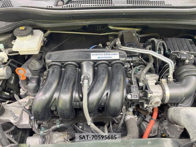 Honda VEZEL 2017-07 7394683-17