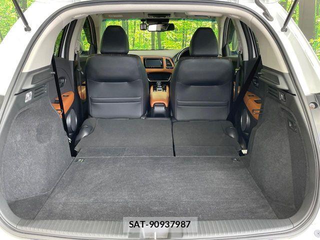 Honda VEZEL 2017-10 7394680-9