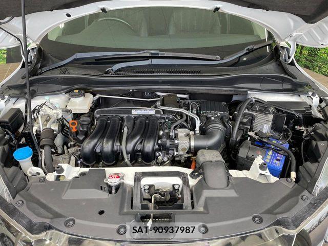Honda VEZEL 2017-10 7394680-17