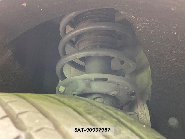 Honda VEZEL 2017-10 7394680-19