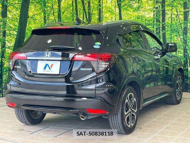 Honda VEZEL 2018-02 7458631-17
