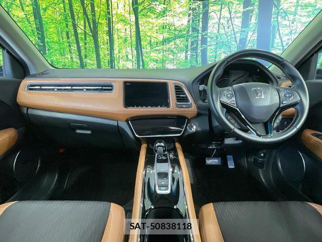 Honda VEZEL 2018-02 7458631-1