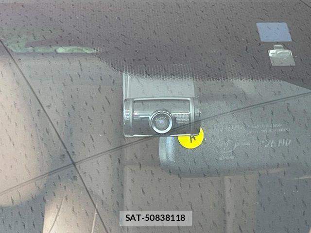 Honda VEZEL 2018-02 7458631-7