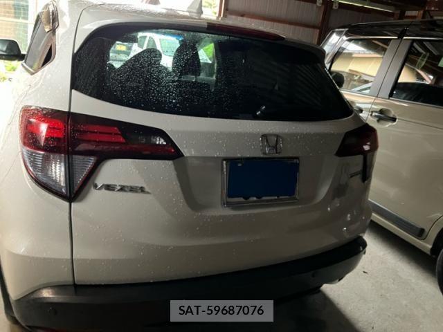 Honda VEZEL 2017-01 7458645-6