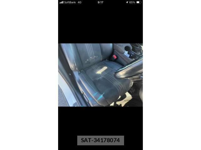 Honda VEZEL 2018-04 7458633-6