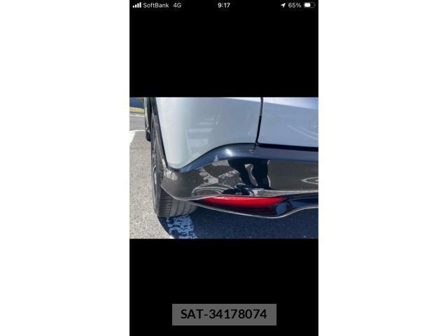 Honda VEZEL 2018-04 7458633-8