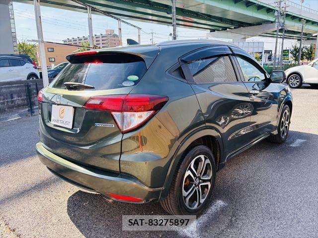 Honda VEZEL 2014-06 7458639-17