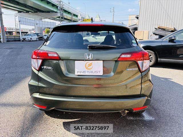 Honda VEZEL 2014-06 7458639-18