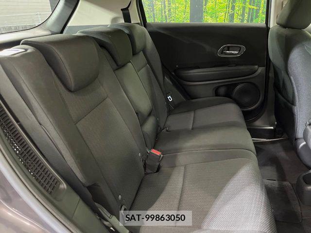 Honda VEZEL 2015-06 7458641-10