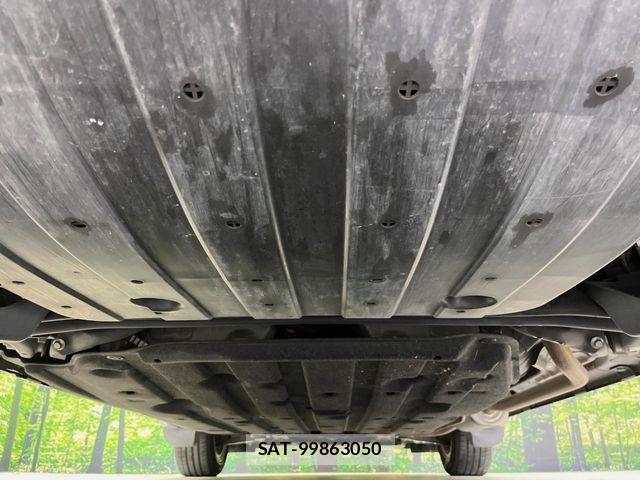 Honda VEZEL 2015-06 7458641-18