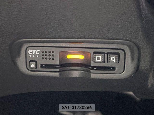 Honda VEZEL 2018-02 7458627-5