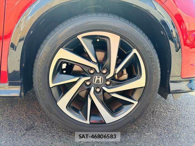 Honda VEZEL 2016-11 7458635-14